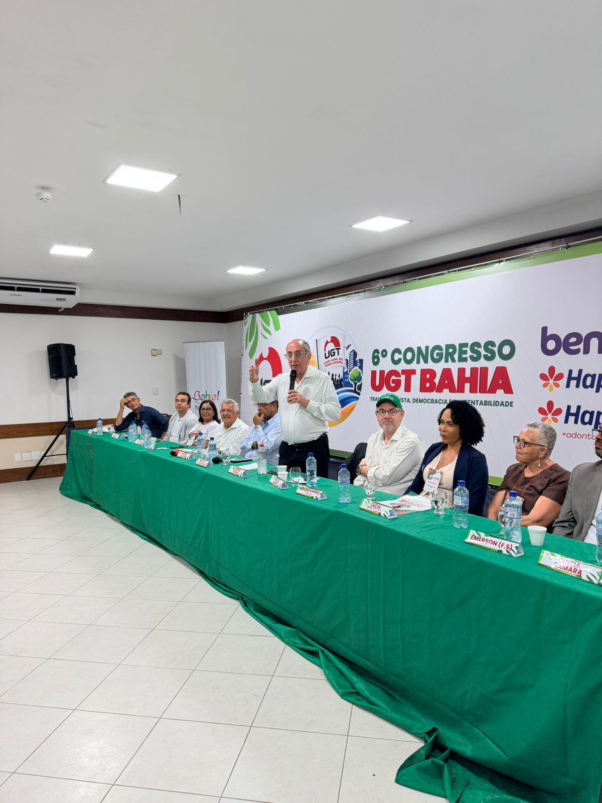 UGT-BA inicia 6º Congresso com debate sobre transição justa, democracia e sustentabilidade
