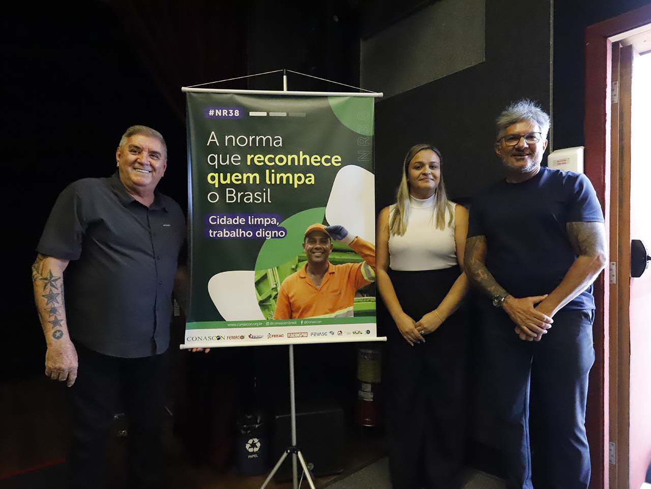 Campanha “Cidade Limpa, Trabalho Digno”: CONASCON abre mobilização nacional pela NR-38 em São Paulo