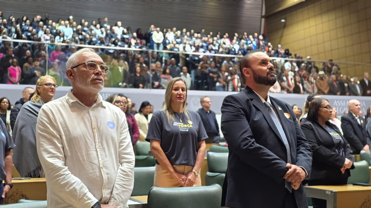 Sindicato da Saúde de São Paulo participa de sessão solene na ALESP em Homenagem aos Profissionais da Saúde