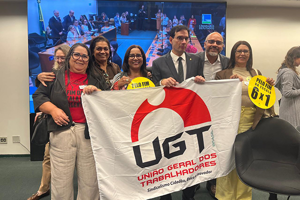 UGT-BA acompanha debate na Câmara e cobra aprovação da PEC que acaba com escala 6x1