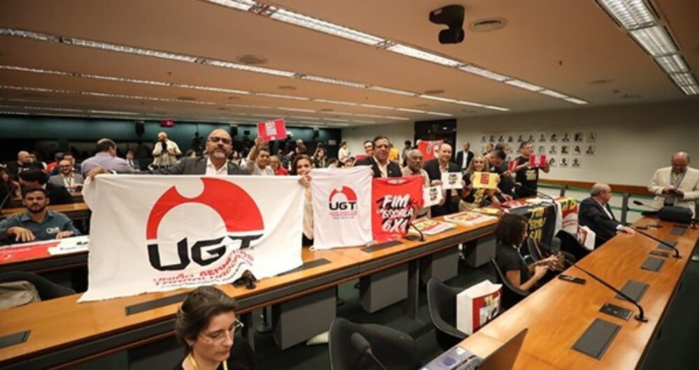 UGT marca presença na leitura da PEC pelo fim da escala 6x1 na Câmara dos Deputados