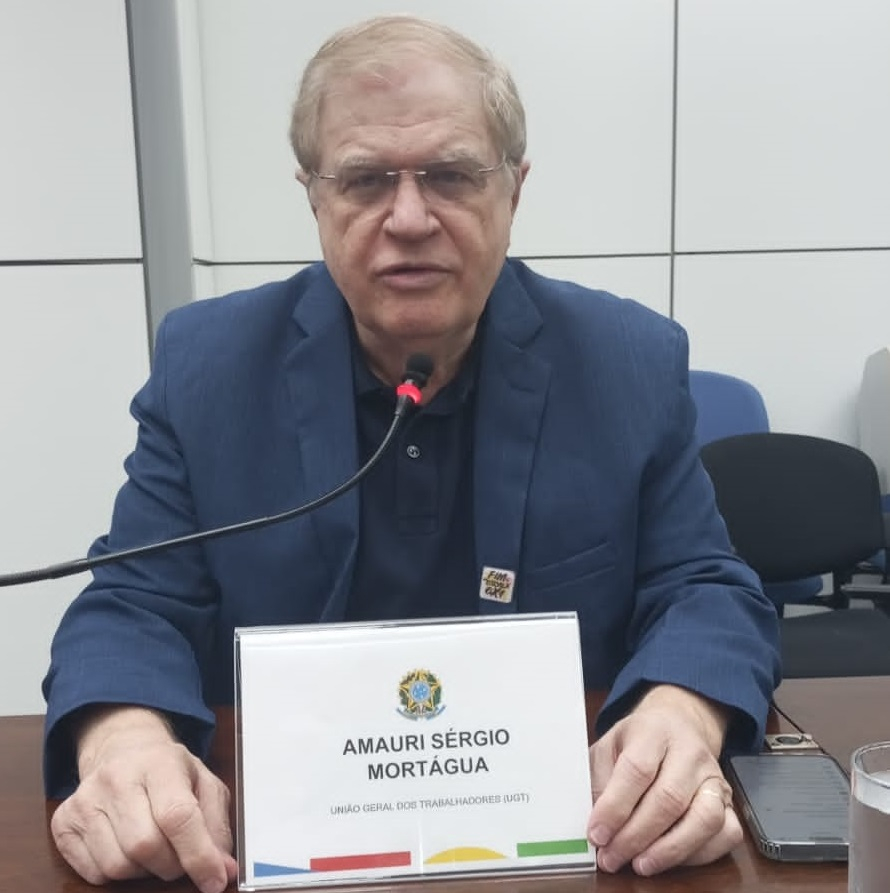 Grupo discute regulamentação do trabalho do comércio em feriados em reunião decisiva