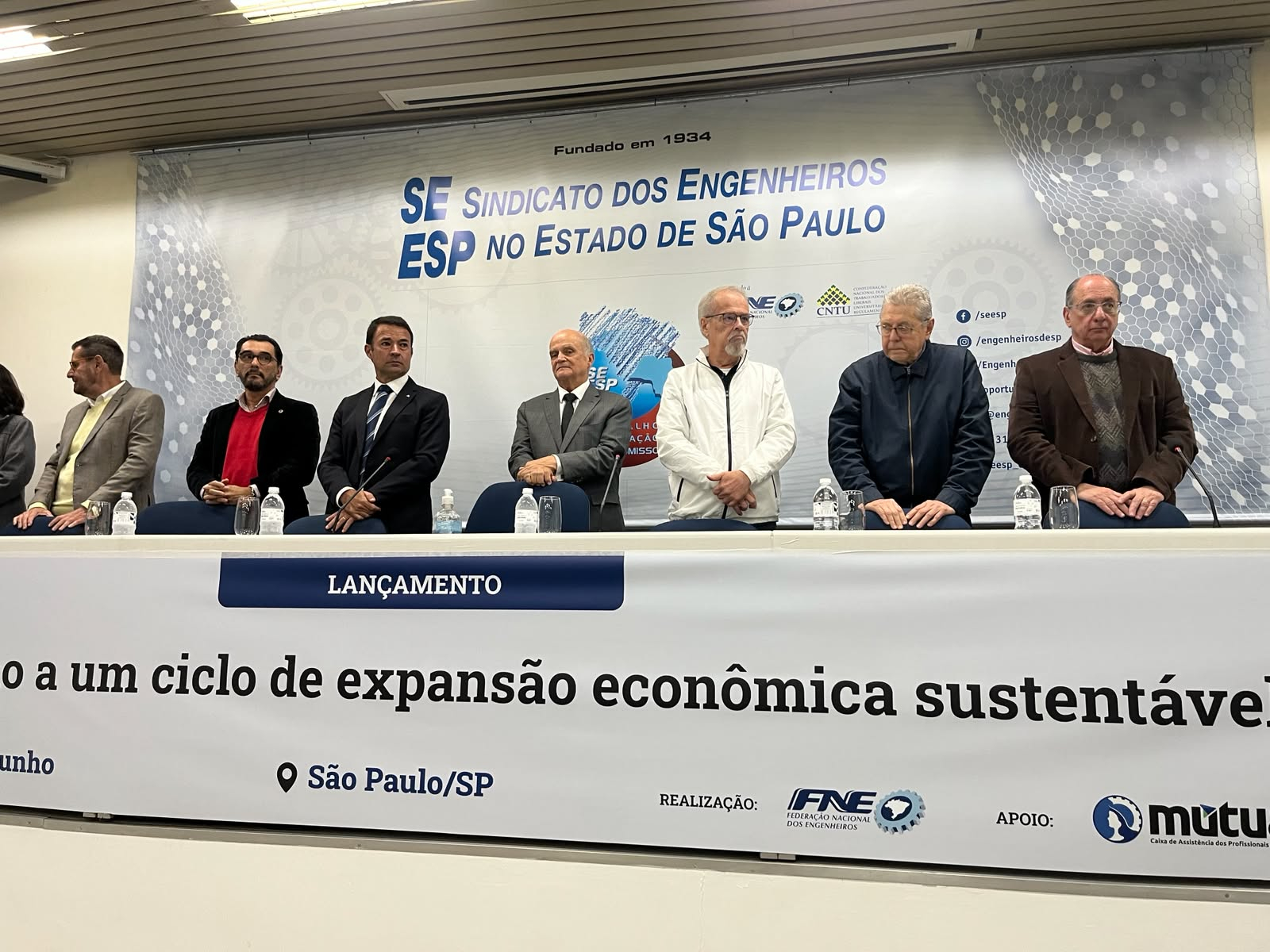 Ricardo Patah participa da celebração dos 20 anos do Projeto Cresce Brasil e lançamento de livro sobre desenvolvimento sustentável