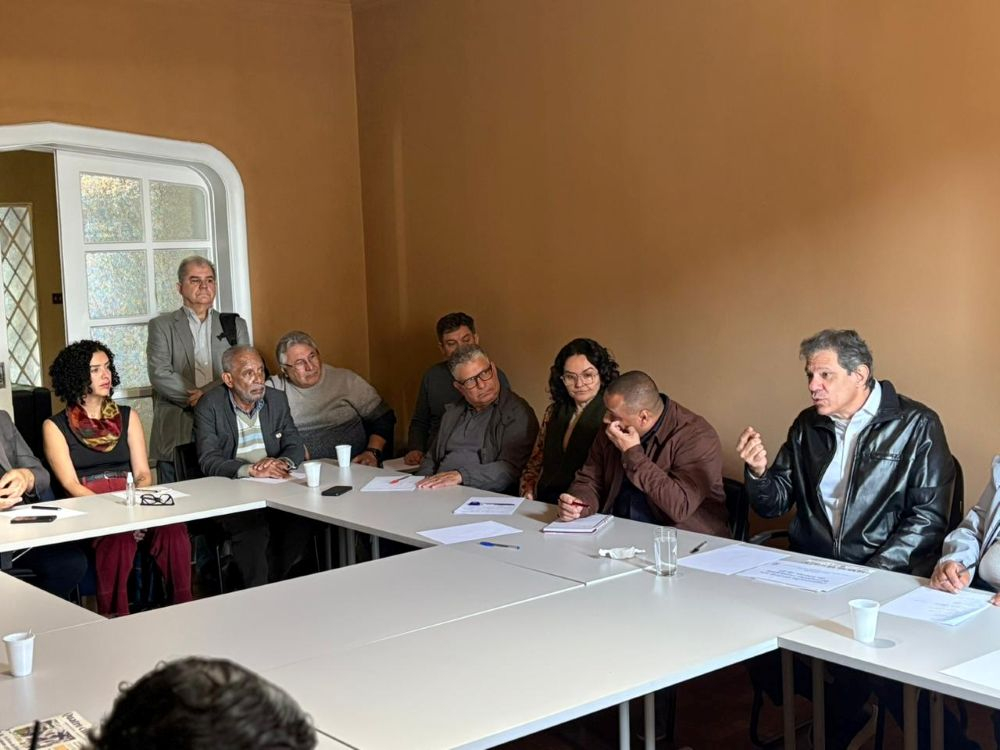 Sinsaúde participa de encontro com ministro Fernando Haddad e reforça defesa dos trabalhadores da saúde