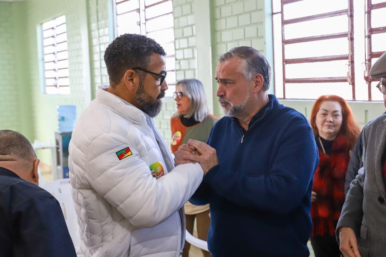 UGT/RS promove plenária regional com lideranças sindicais e parlamentares em São Leopoldo