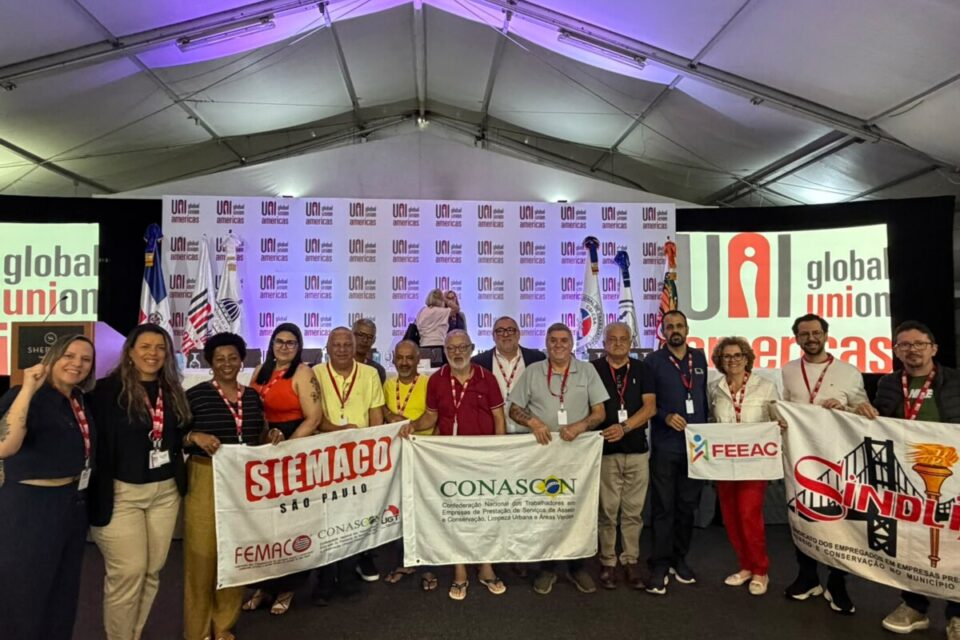 FEEAC RS fortalece atuação internacional durante Conferência da UNI Américas e destaca experiências brasileiras na República Dominicana