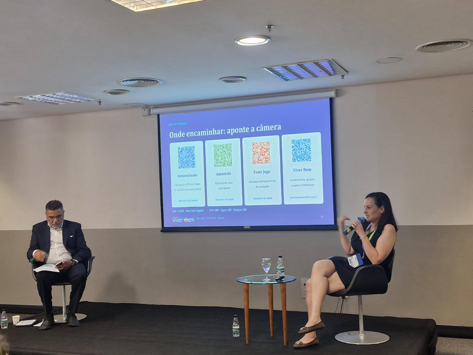Saúde mental, violência contra a mulher e os impactos das apostas são debatidos em evento do SESI