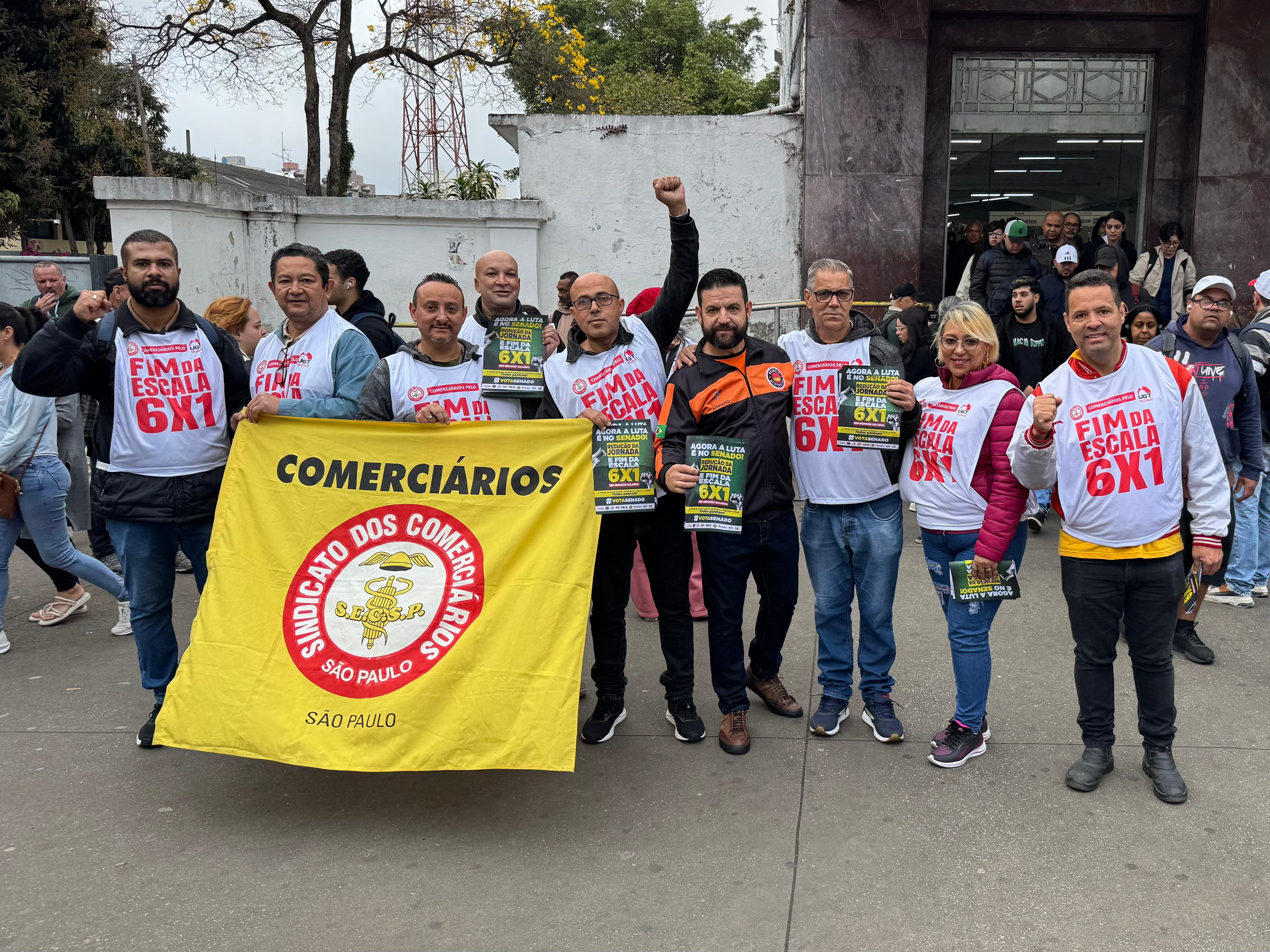 UGT participa de mobilização no Brás pelo fim da escala 6x1