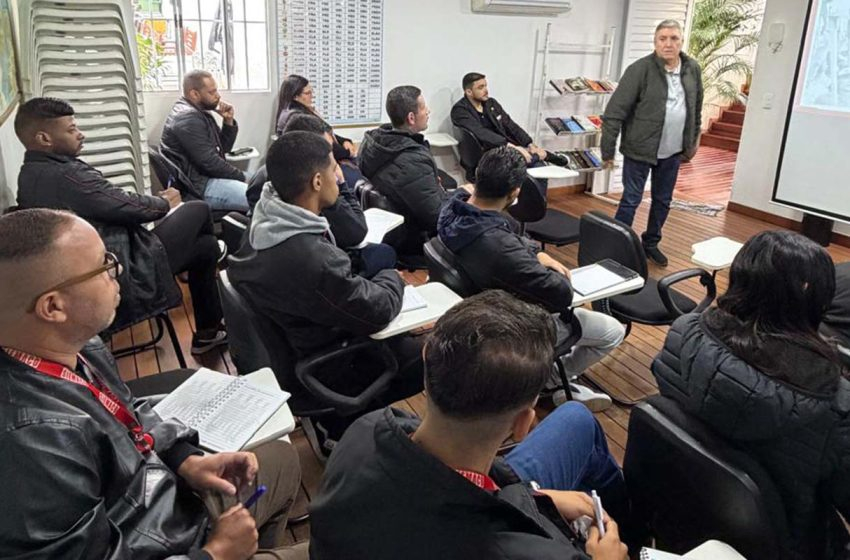 SIEMACO-SP capacita coordenadores e assessores da subsede Santo Amaro em nova estratégia de trabalho de base