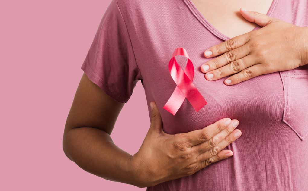 Sindicatos reforçam prevenção ao câncer de mama durante o ‘Outubro Rosa’