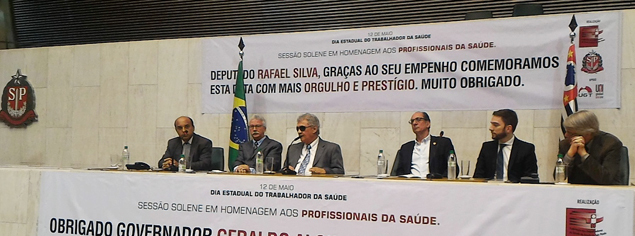 Alesp homenageia profissionais da Saúde
