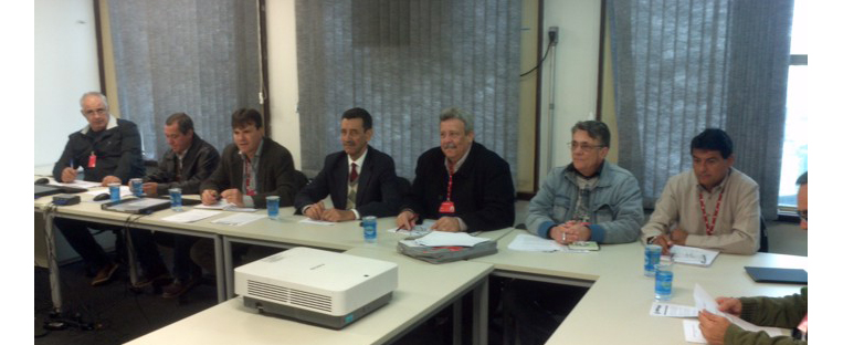 COE/CONTEC  e  direção do Santander discutem funcionalismo do banco