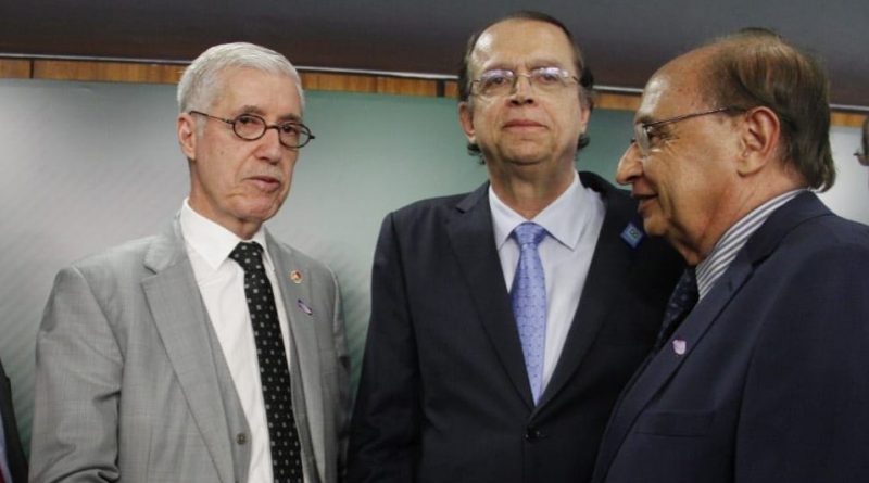 Caio Vieira de Mello toma posse como Ministro do Trabalho