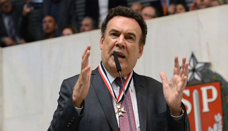 Campos Machado cria projeto estabelecendo piso salarial para os profissionais de Educação Física