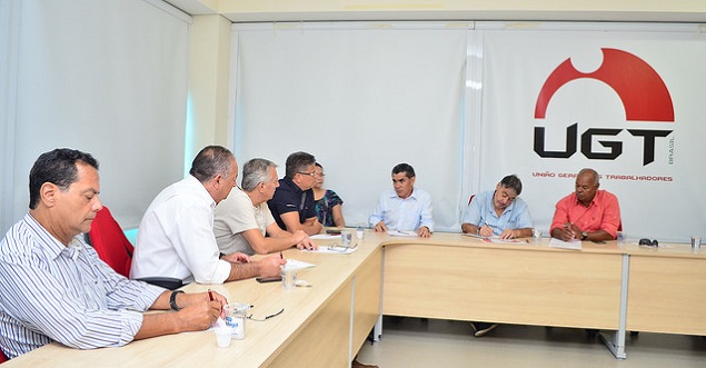 Centrais organizam ato em defesa dos trabalhadores