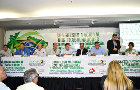 Chegou a hora de participação maciça de todos nós na política, diz Patah