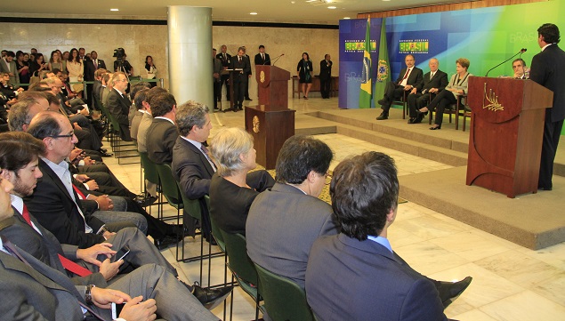 Código de Processo Civil é sancionado com presença da UGT