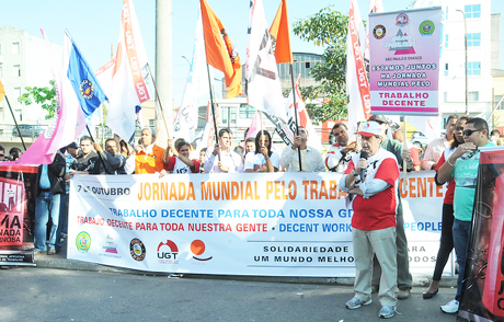 Com foco no combate ao trabalho precário, UGT promove# ato em comemoração ao Dia Mundial de Trabalho Decente