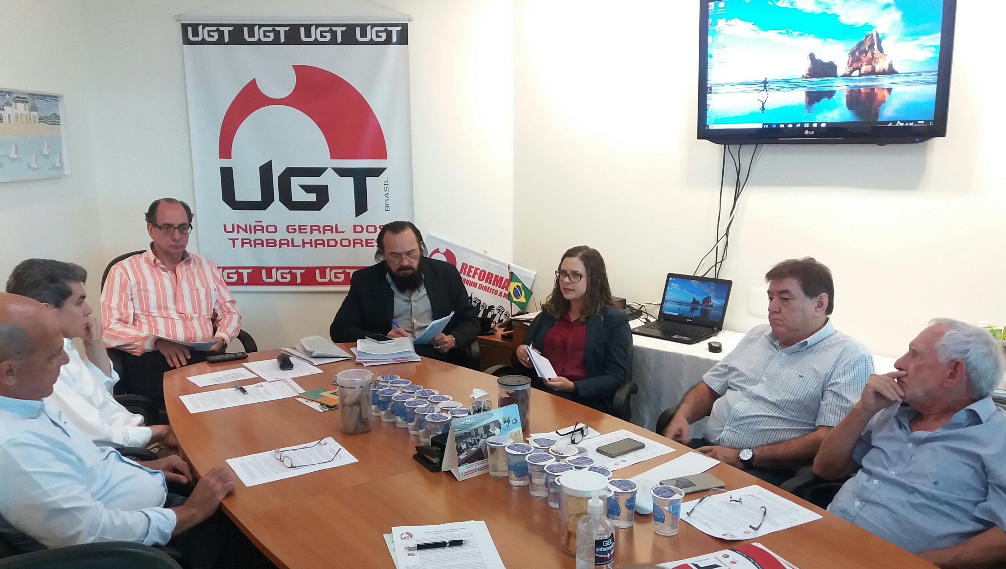 Defensoria pública e UGT debatem situação dos venezuelanos no Brasil