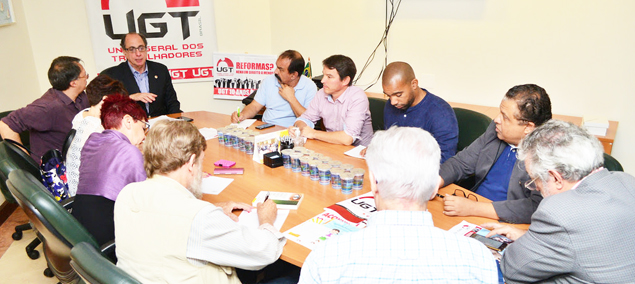 Sindicalistas da França visitam a UGT