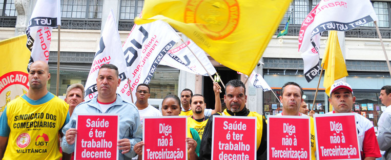 Em prol do SUS, UGT participa de ato unitário #das centrais e movimentos sociais