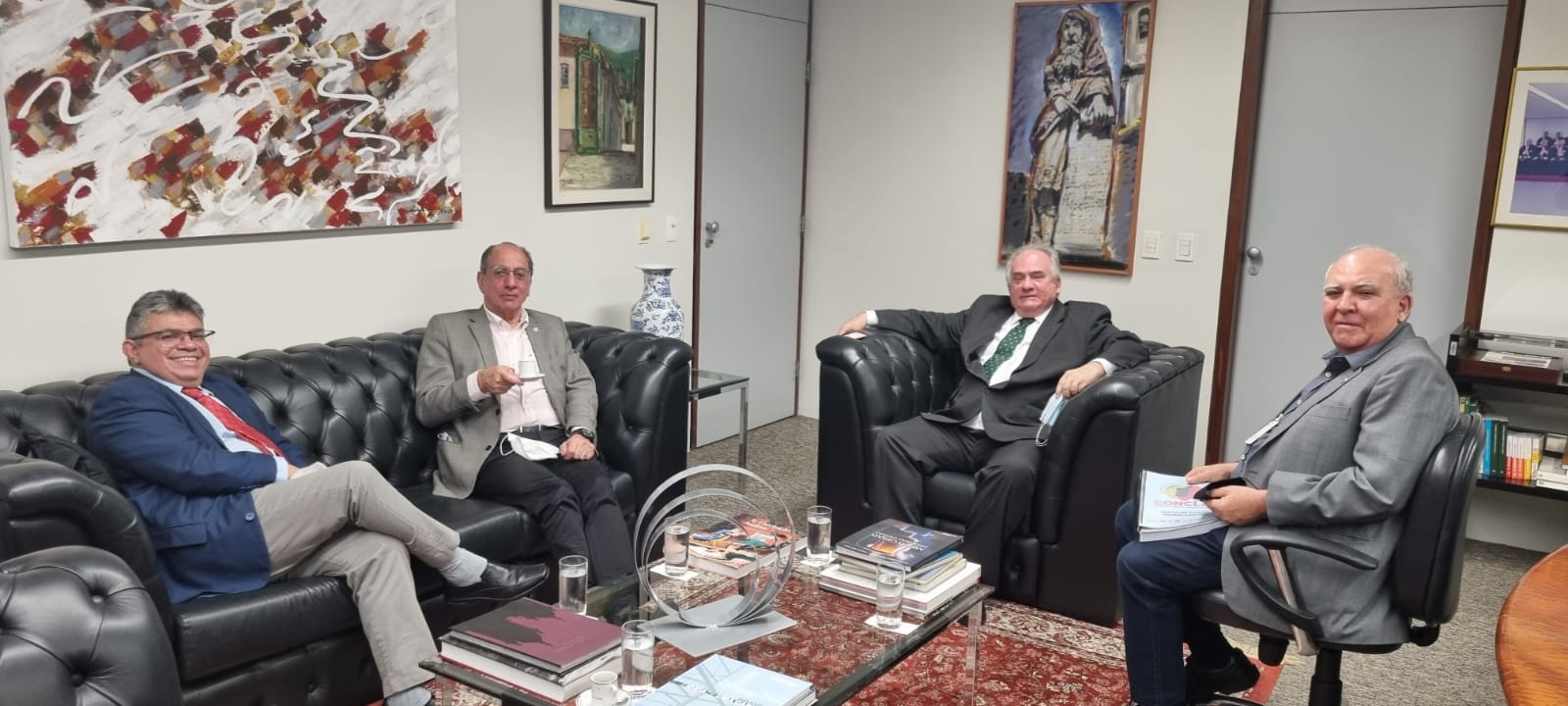 Equipe de transição do grupo temático trabalho se reúnem com ministros do TST e do Trabalho