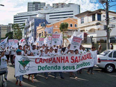 Fecombase realiza em Salvador mobilização por salários