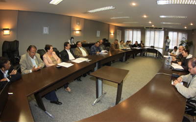 Frentistas do Paraná estão em estado de greve