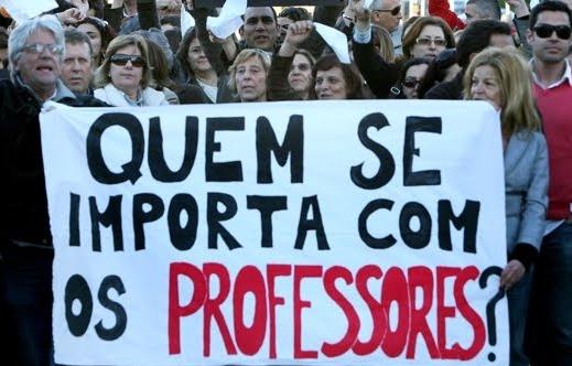 MESMO COM MEDIDA PROVISÓRIA, PROFESSORES CATARINENSES CONTINUAM GREVE!