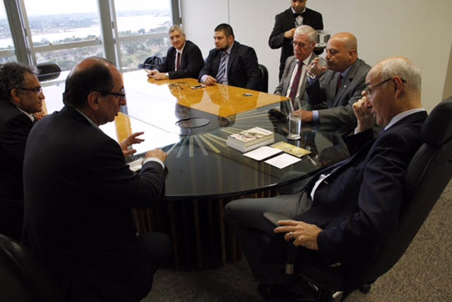 Ministro do TST recebe presidente da UGT