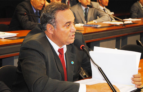 Movimento Estudantil quer o fim do monopólio na emissão de carteiras estudantis
