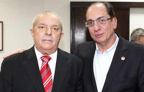Presidente da UGT participa de solenidade ao lado de Lula