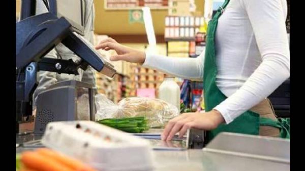 Retomada lenta da economia leva a corte de vagas para mulheres