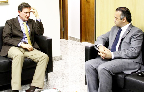 Roberto de Lucena leva demandas dos pescadores ao Ministro Marcelo Crivella