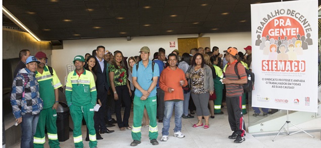Siemaco leva trabalhadores para sua segunda casa, o sindicato, para debater o Trabalho Decente