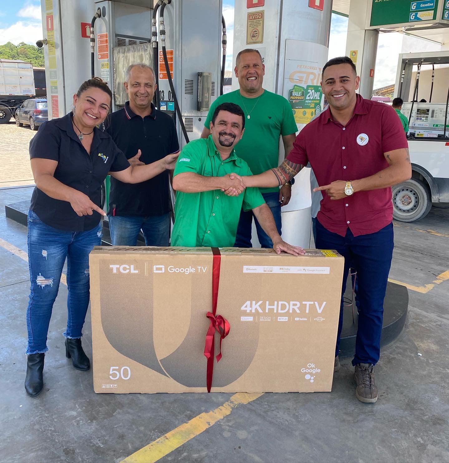 Sindicato de Santos entrega prêmios a frentistas sorteados