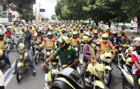 Sindicato dos Mototaxistas e UGT-PI pararam centro de Teresina