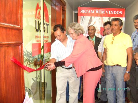 UGT-MG inaugura sede no centro da capital mineira