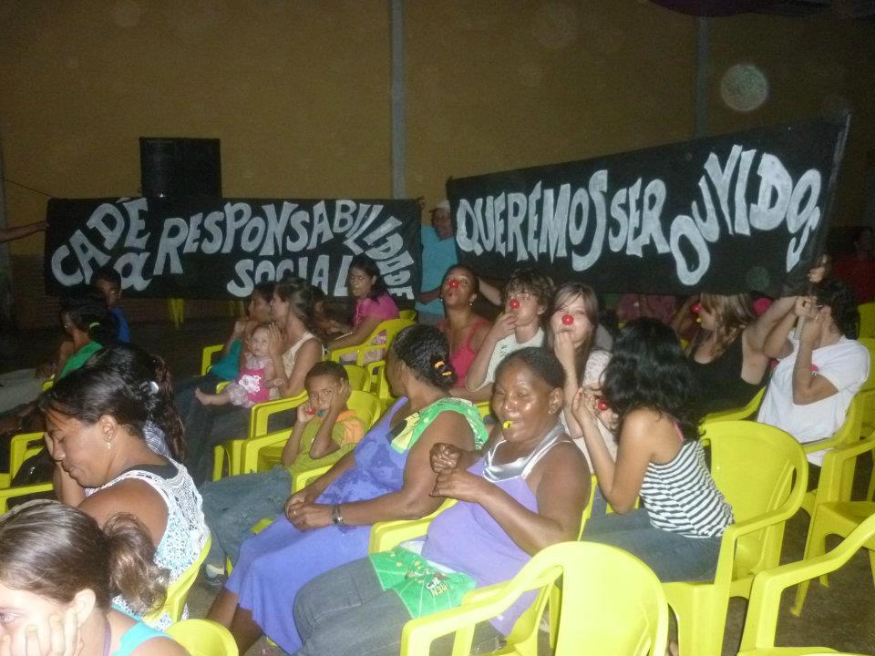 UGT-RO PARTICIPA DE MANISFESTAÇÃO DOS MORADORES DESALOJADOS DO BAIRRO TRIANGULO EM PORTO VELHO