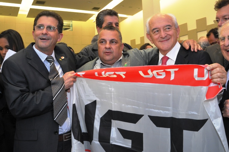 UGT participa da transmissão de cargo do novo Ministro do Trabalho