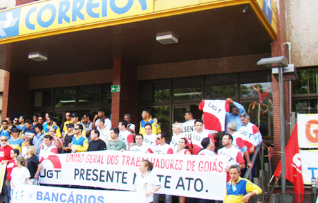 UGT participou da luta em prol de trabalhadores dos correios de Goiás
