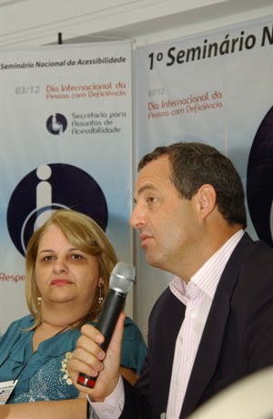 UGT promove seminário sobre acessibilidade no dia Internacional da Pessoa com Deficiência.