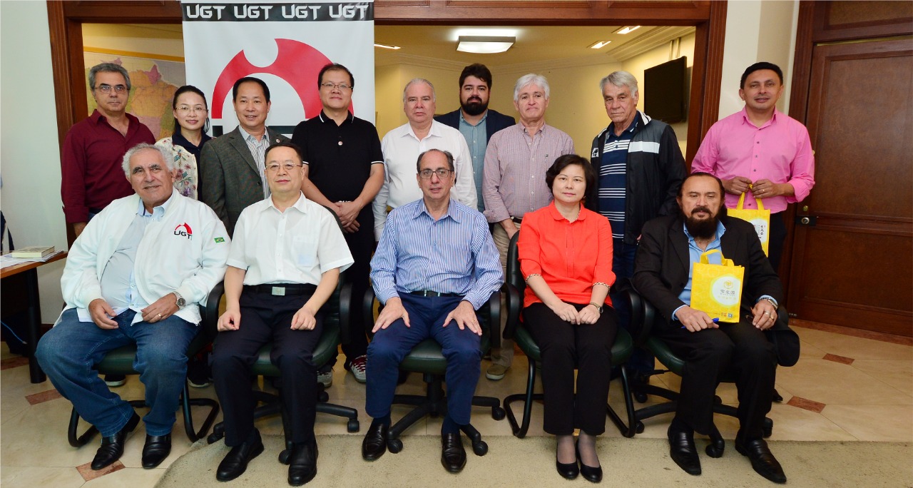 UGT recebe delegação chinesa