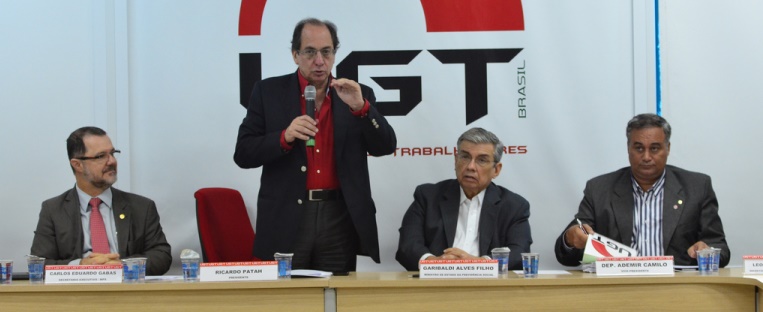 UGT recebe ministro da Previdência e lança Campanha Contra Informalidade