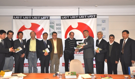 UGT recebe visita de dirigentes chineses