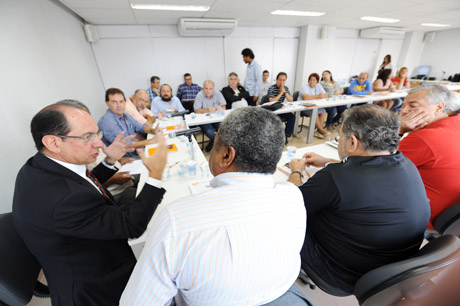 Unidade das centrais constrói pauta de luta 2012